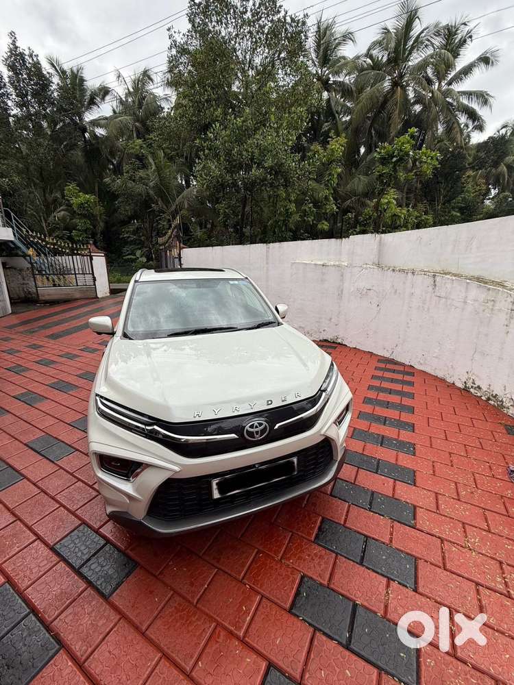 Toyota Urbancruiser Hyryder V Hybrid 2024