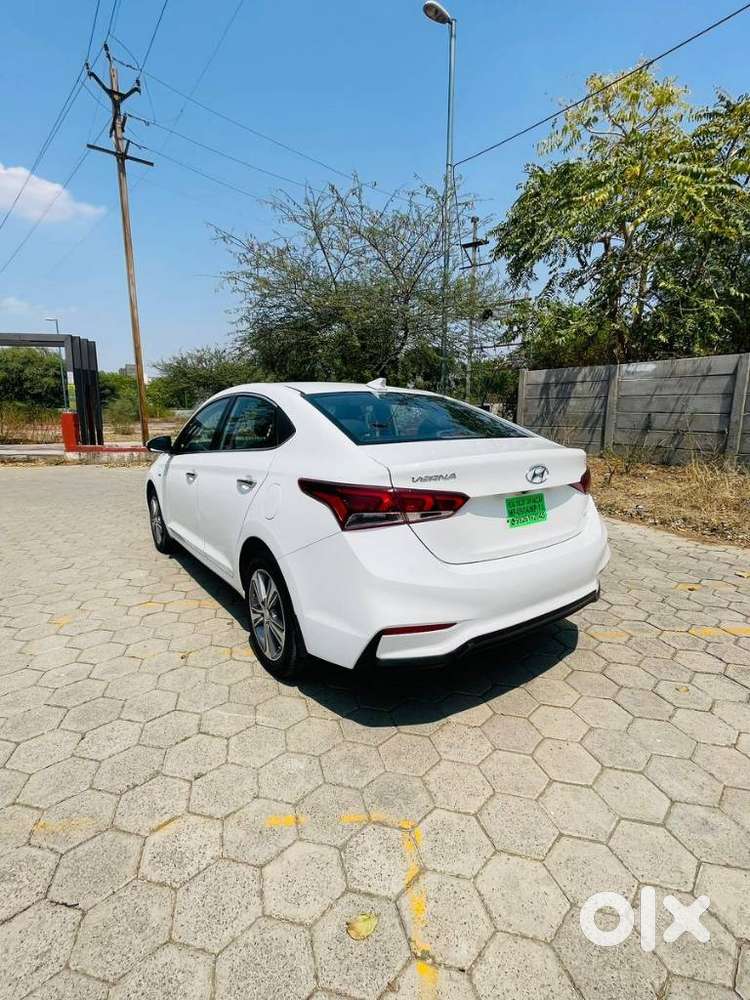 Hyundai Verna Sx(o) Petrol At, 2019, Petrol
