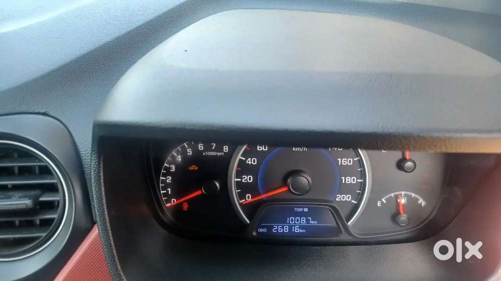 Hyundai Grand I10 2016 Petrol 27500 Km Driven