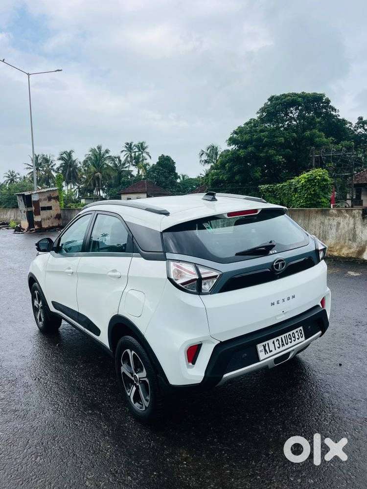 Tata Nexon 1.2 Revotron Xz Plus, 2022, Petrol