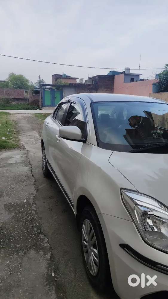 Maruti Suzuki Dzire 2021 Petrol 33000 Km Driven
