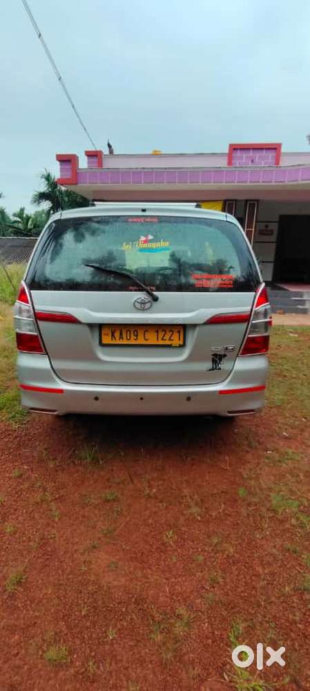 Toyota Innova 2014 Diesel Well Maintained