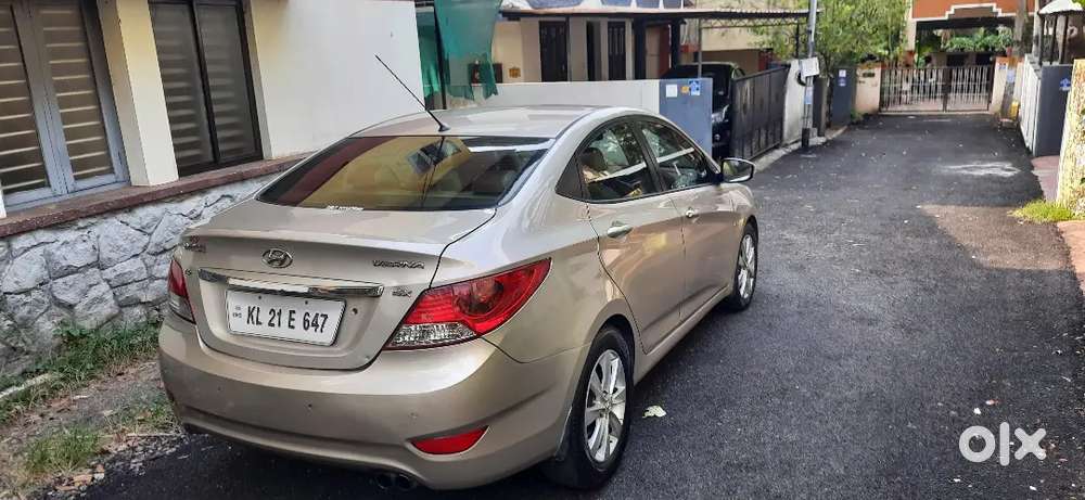 2012 January Registered Hyundai Fluidic Verna 1.6 Sx Crdi, Manual