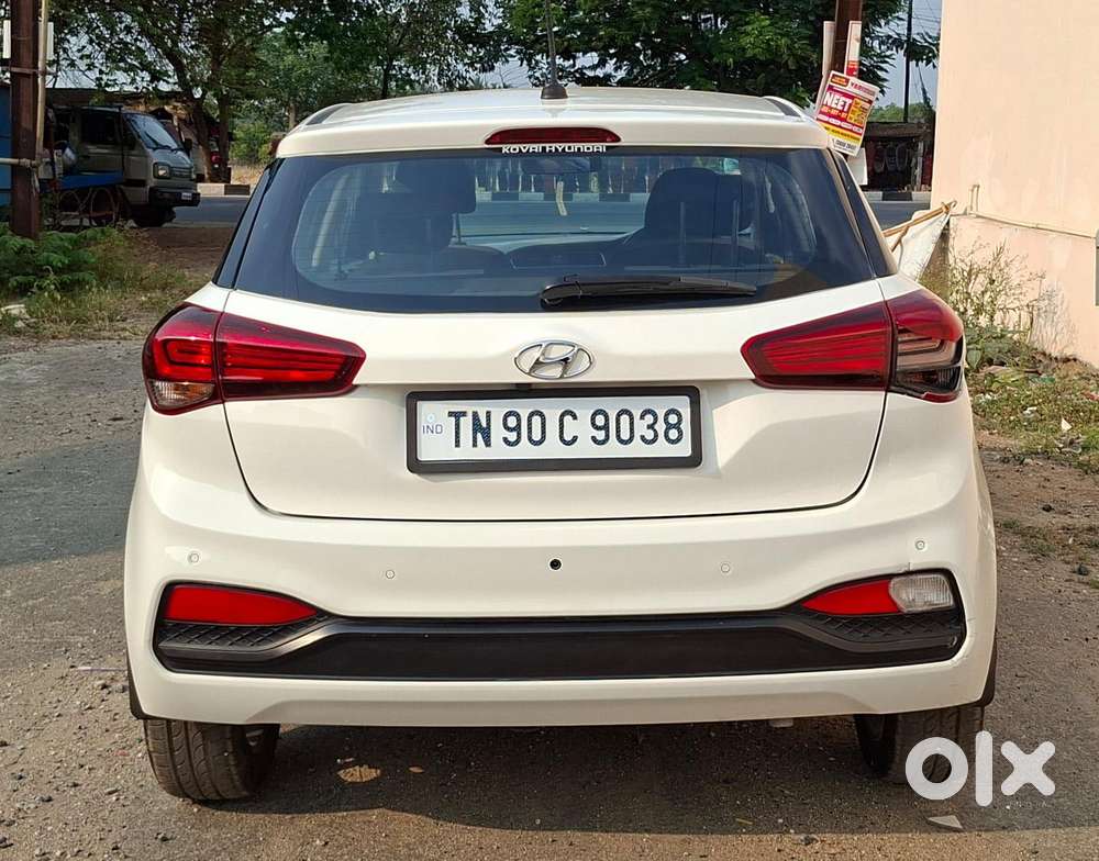 Hyundai I20 Asta (o) 1.2 Mt, 2018, Petrol