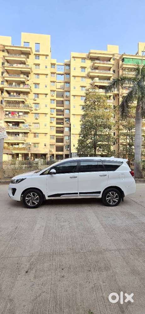 Toyota Innova Crysta 2.7 Gx Mt, 2021, Petrol