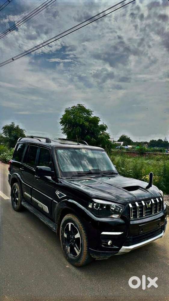 Mahindra Scorpio Classic 2023
