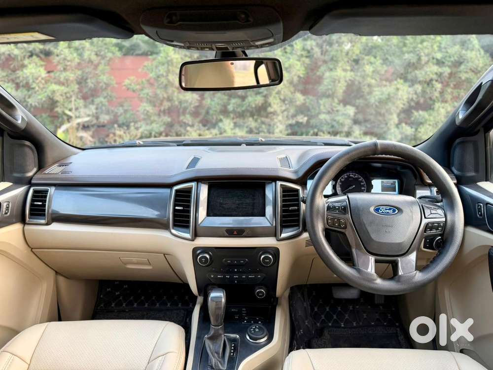 Ford Endeavour 3.2 Titanium 4x4 At, 2016, Diesel