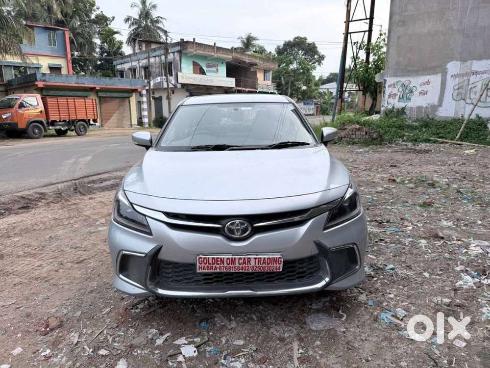 Toyota Glanza G Hybrid, 2024, Petrol