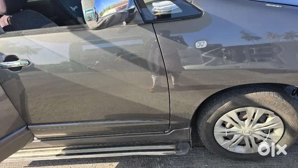 Toyota Innova 2014 Diesel Manual Car