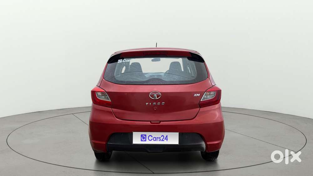 Tata Tiago 1.2 Revotron Xm, 2018, Petrol