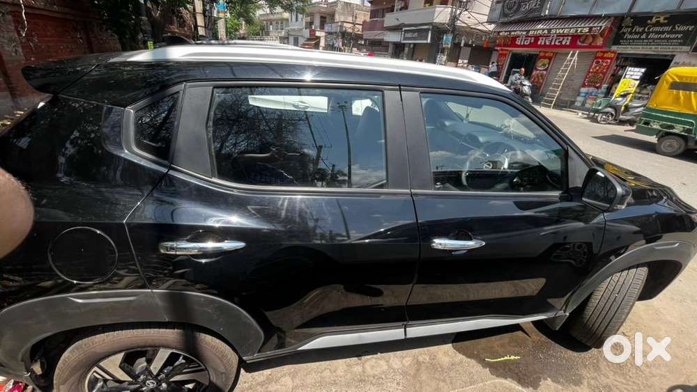 Nissan Magnite 2025 Petrol 940 Km Driven Only 4 Month Used