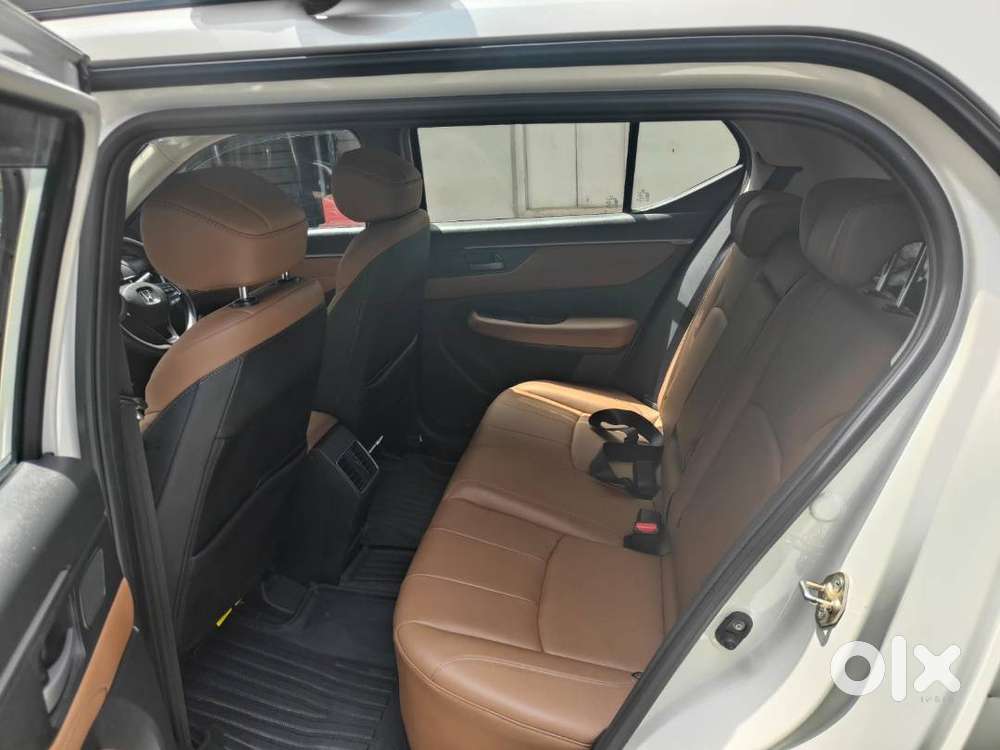 Doctor's Car,honda Elevate In Very Good Condition.