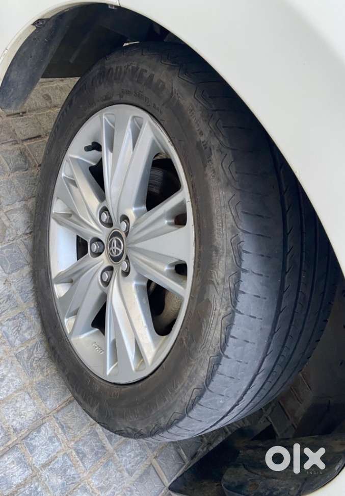 Toyota Innova Crysta 2.7 Zx At, 2019, Petrol