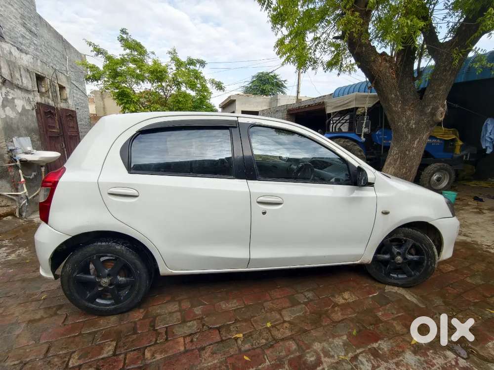 Toyota Etios Liva 2013 Diesel 130000 Km Driven Original