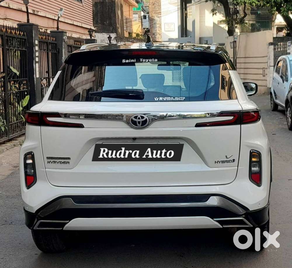 Toyota Urban Cruiser Hyryder 1.5 V Hybrid, 2025, Petrol