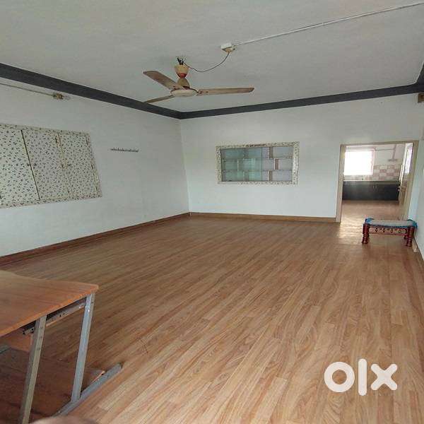 2bhk for rent on 1st floor of Duplex Op Road Vadodara Rs.10,000