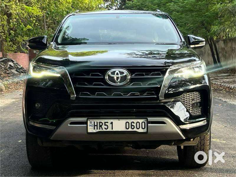 Toyota Fortuner [2021-ongoing] 2.8 2wd Diesel At, 2024, Diesel