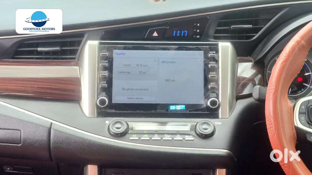 Toyota Innova Crysta [2020-ongoing] 2.4 Vx 8 Str, 2022, Diesel