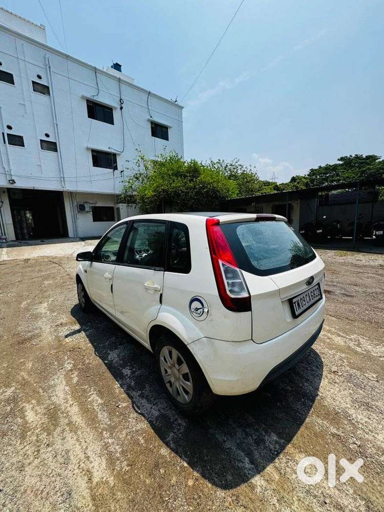 Ford Figo 2012-2015 Diesel Zxi, 2015, Diesel