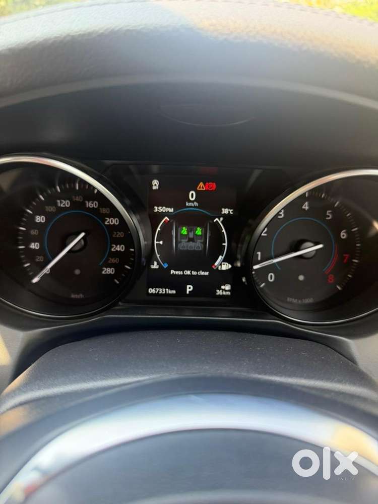 Jaguar Xf 2019 Petrol 67300 Km Driven
