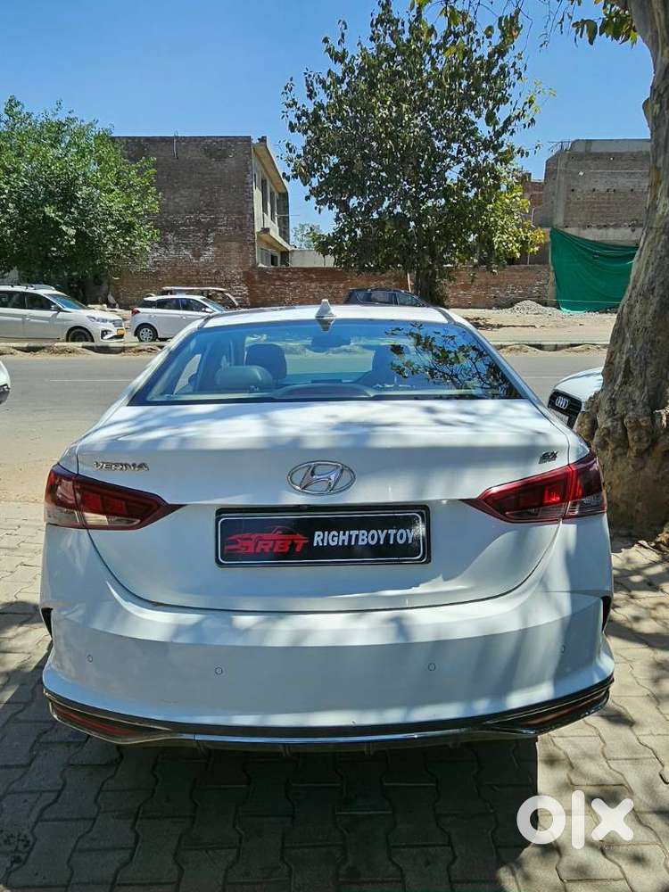 Hyundai Verna 1.5 Sx (o) Diesel At, 2021, Diesel