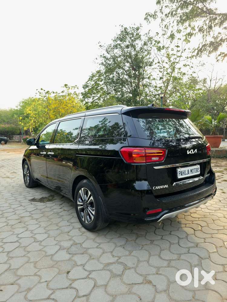 Kia Carnival Limousine Plus 7 Str, 2022, Diesel