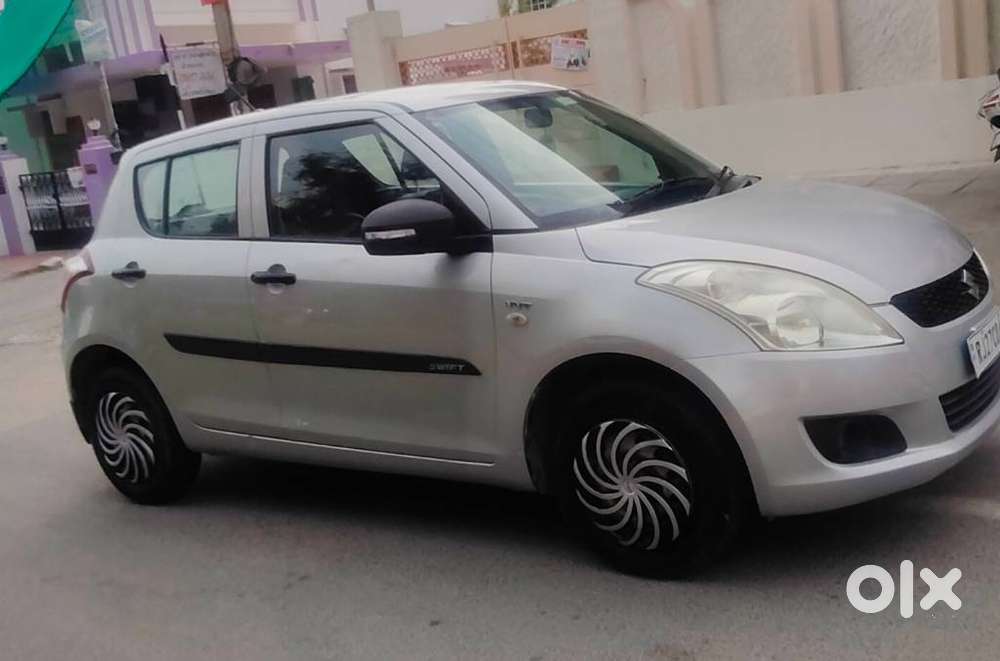 Maruti Suzuki Swift Lxi Optional-o, 2013, Petrol