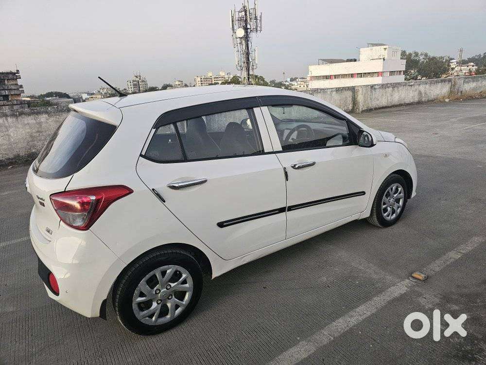 Hyundai Grand I10 Sportz 1.2 Kappa Vtvt, 2017, Petrol