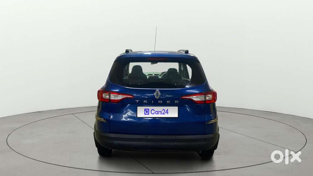 Renault Triber Rxl, 2022, Petrol