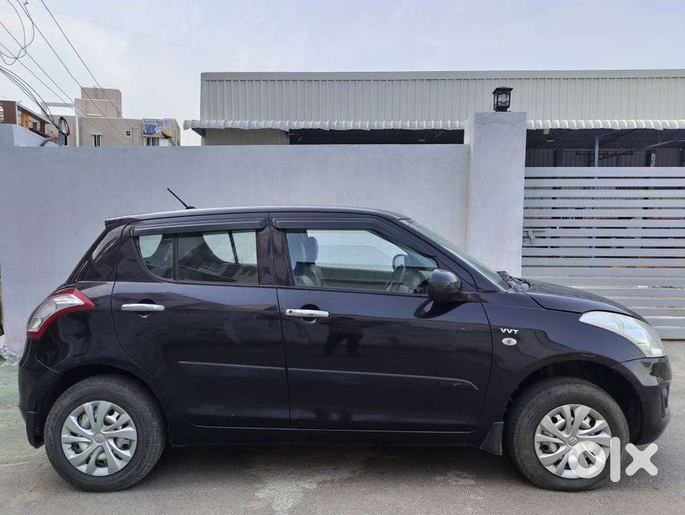 Maruti Suzuki Swift 1.2 Lxi (o), 2015, Petrol