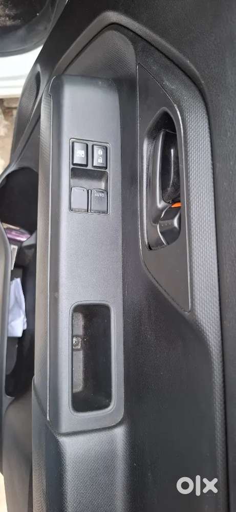Wagon R Lxi Cng 2025 4 Tyre Like New Scratches Less Car