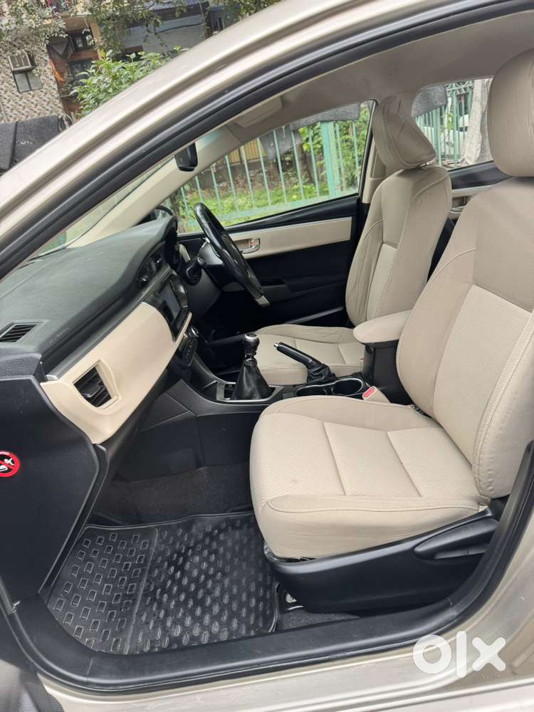 Toyota Corolla Altis