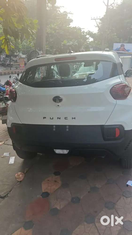 Tata Punch 2025 Petrol 4300 Km Driven