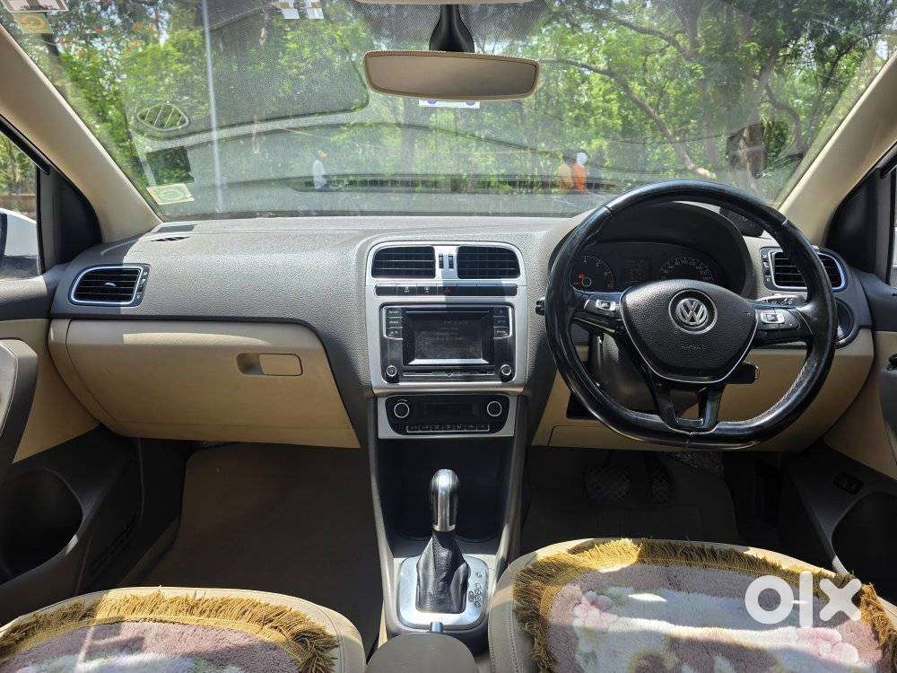 Volkswagen Vento 1.2l Tsi Highline Plus At Petrol, 2016, Petrol