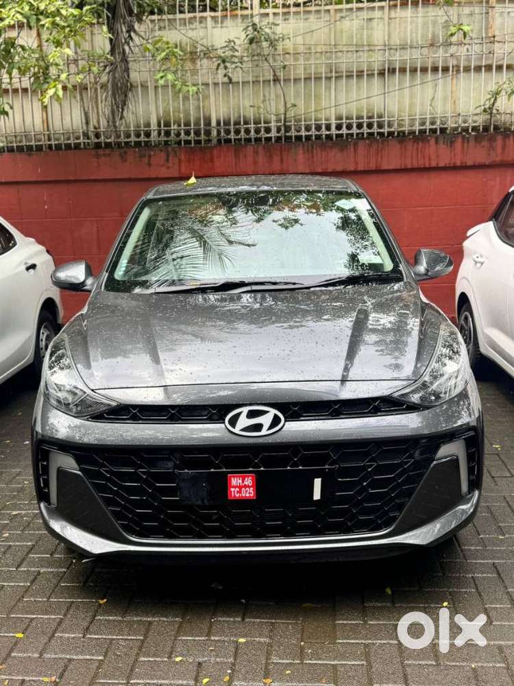 Hyundai Aura, 2025, Cng & Hybrids