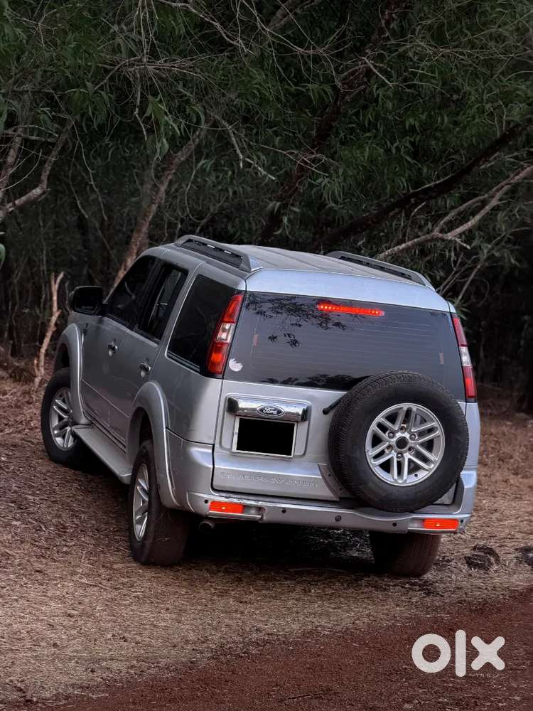 Ford Endeavour Xlt 2.7 Tdci 4x4 Automatic  Good Condition