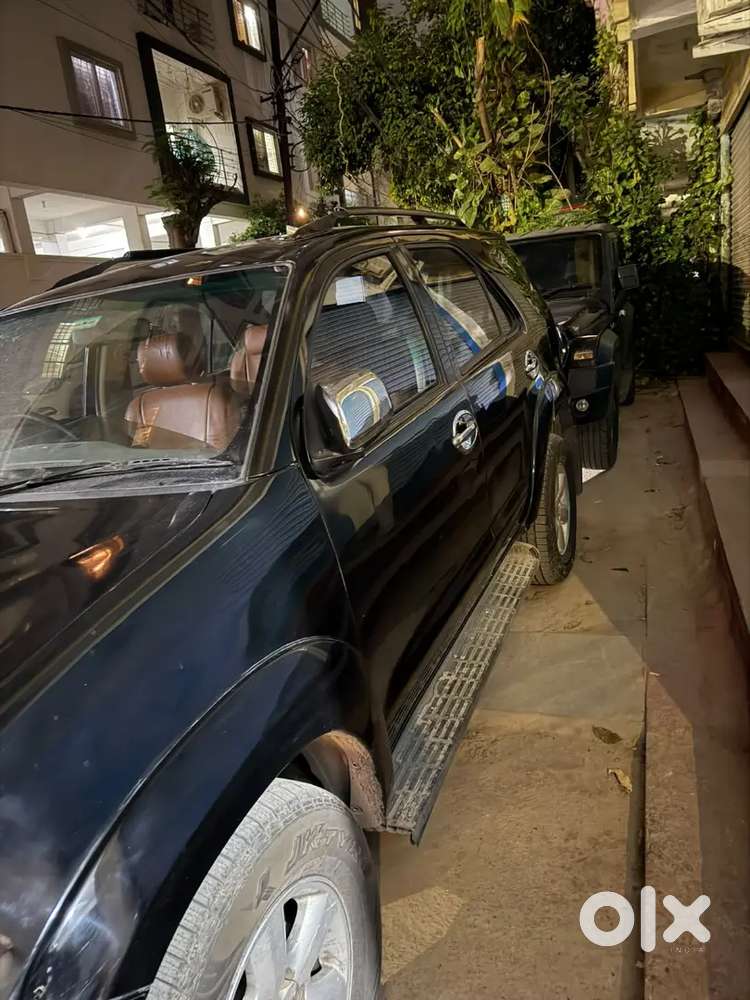 Toyota Fortuner Diesel Manual 2010 Year