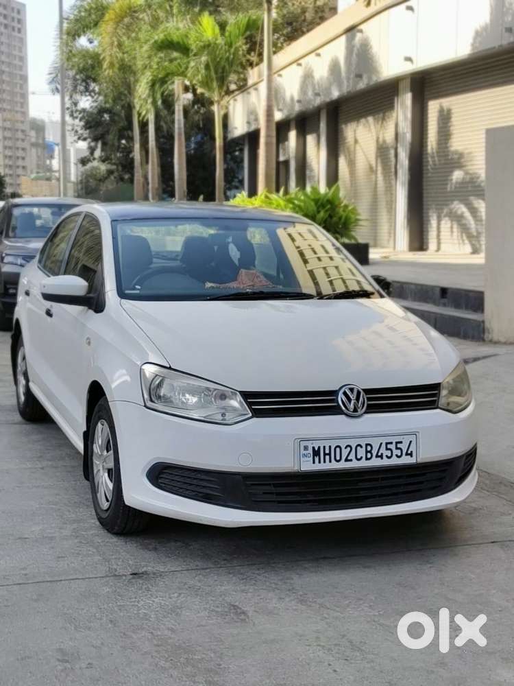 Volkswagen Vento 2010-2013 Petrol Trendline, 2011