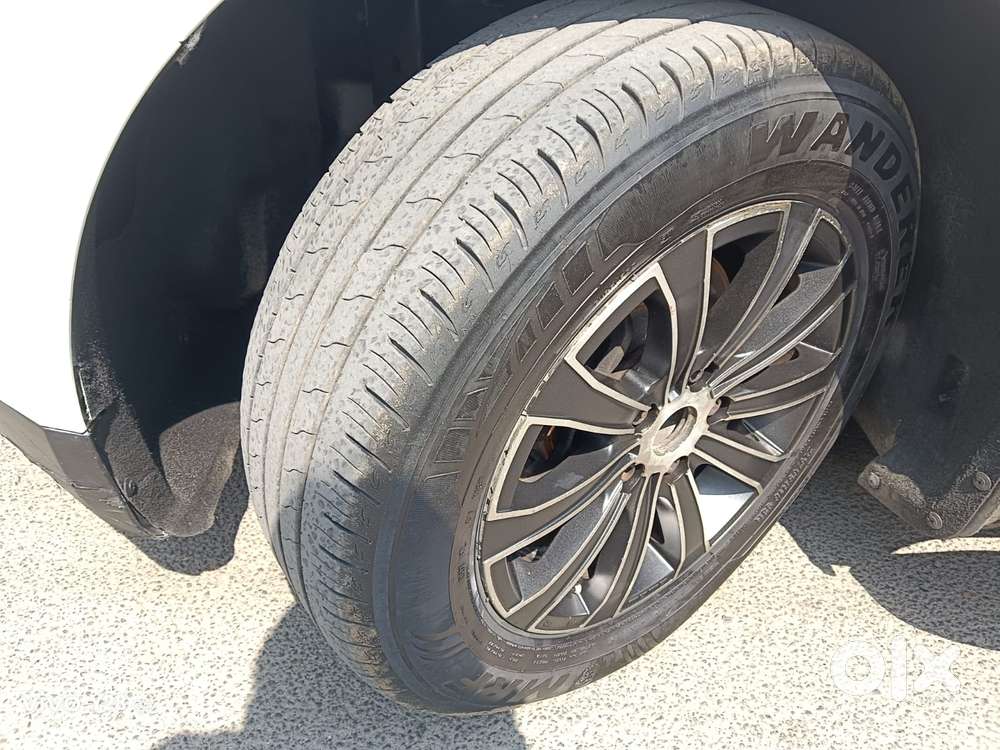 Mahindra Marazzo M2, 2019, Diesel