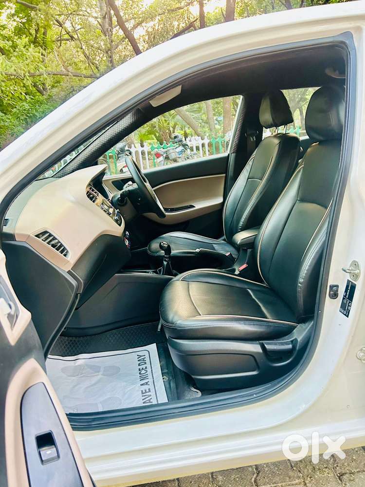 Hyundai I20 Sportz 1.2 Bs-iv, 2018, Petrol