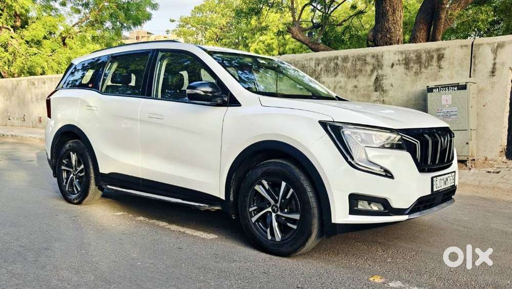 Mahindra Xuv700 2.2 Ax 5 Diesel At 7 Str, 2023, Diesel