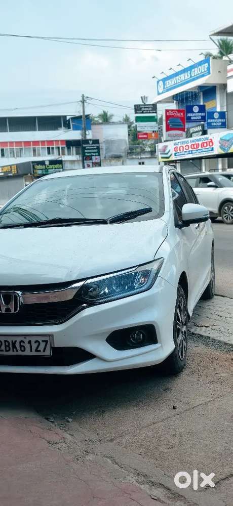 Honda City 2019 Petrol 57000 Km Driven.