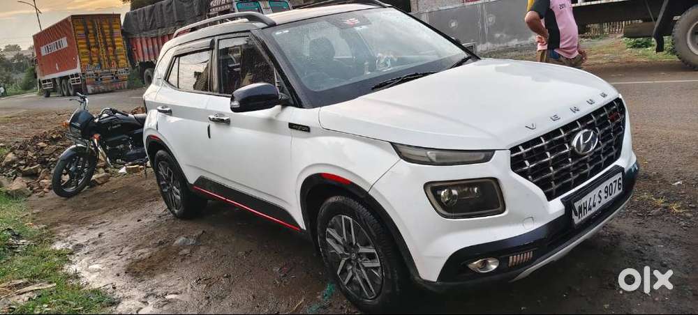 Hyundai Venue Diesel 2021