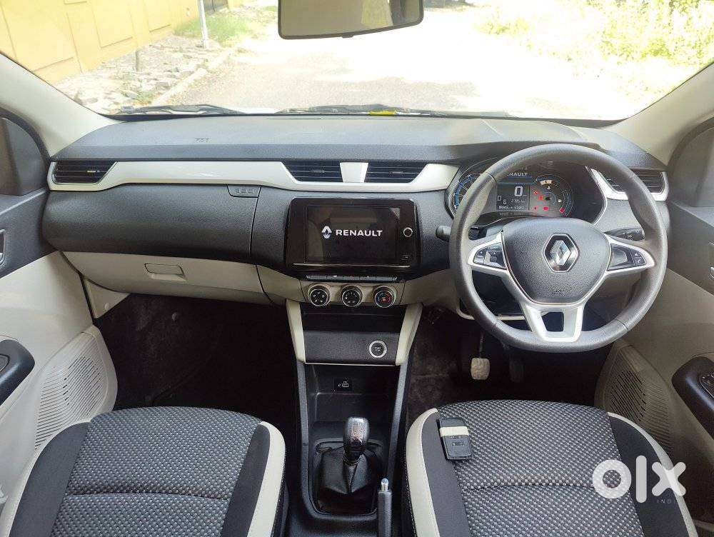 Renault Triber Rxz Easy-r Amt, 2023, Petrol