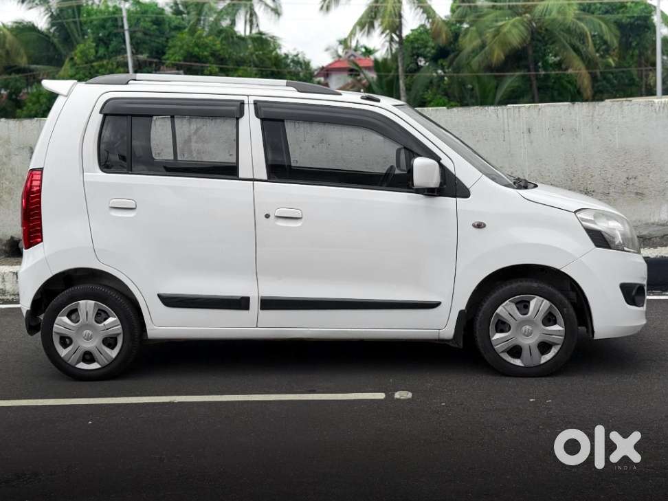 Maruti Suzuki Wagon R Vxi, 2017, Petrol