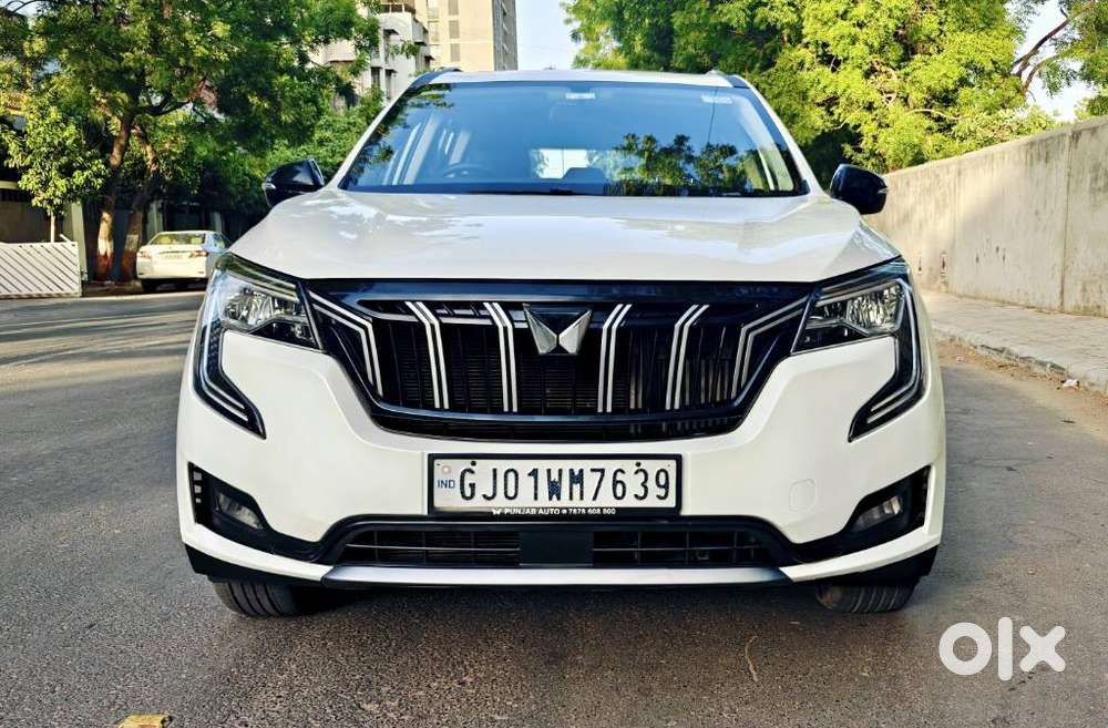 Mahindra Xuv700 2.2 Ax 5 Diesel At 7 Str, 2023, Diesel