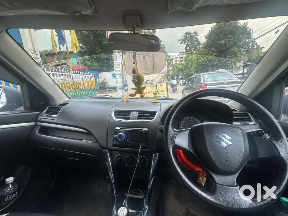 Maruti Suzuki Swift Lxi 2016