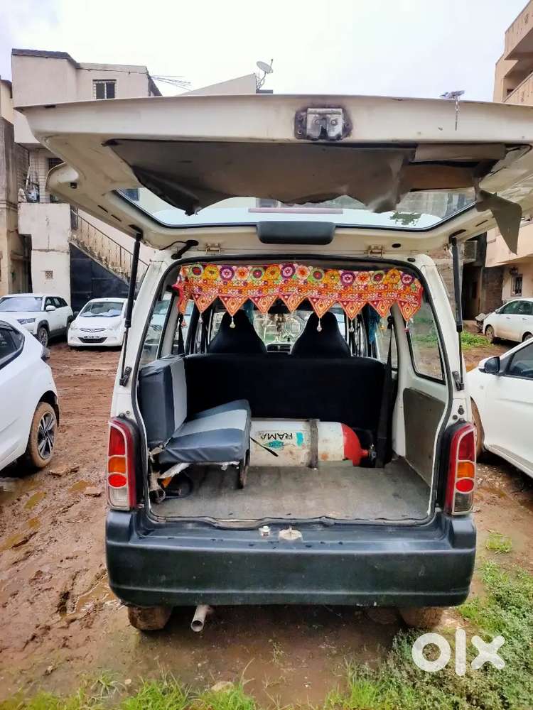 Maruti Eeco (cng+petrol) Model-2013 (2nd Owner 5seater)