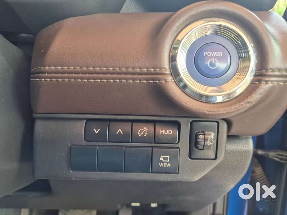 Toyota Urban Cruiser Hyryder 1.5 V Hybrid, 2022, Petrol