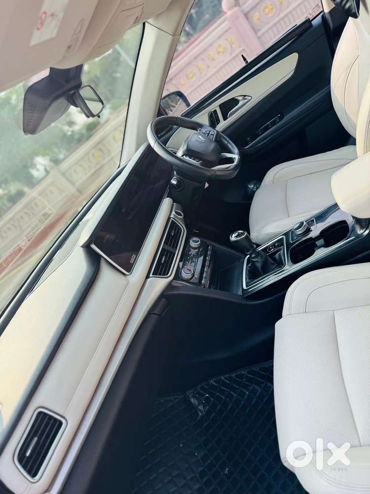 Mahindra Xuv700 2.2 Ax 7 Diesel Mt Str, 2023, Diesel